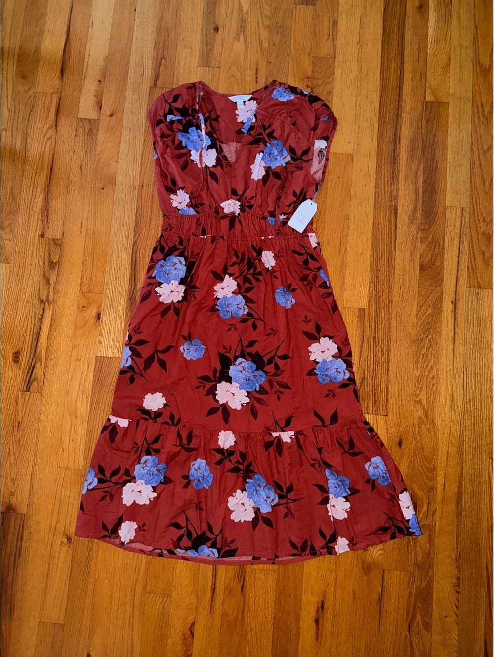 NWT Time and Tru Women's Size M (8-10) Rust w/Floral Design Midi Dress 0099